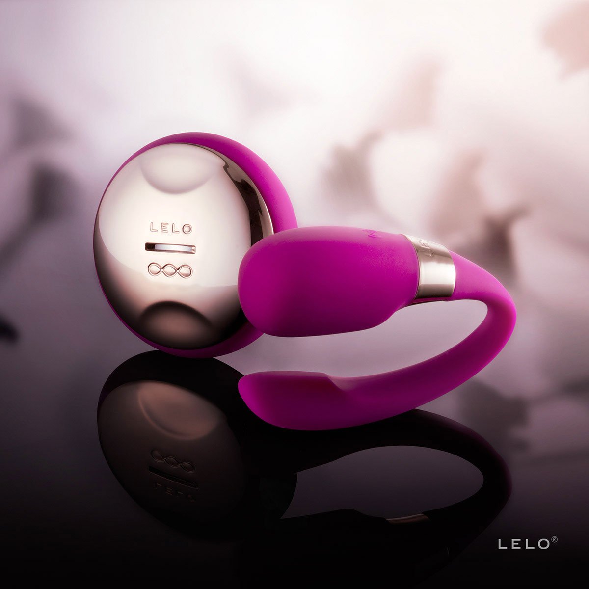 LELO Tiani 3 Couples Vibes