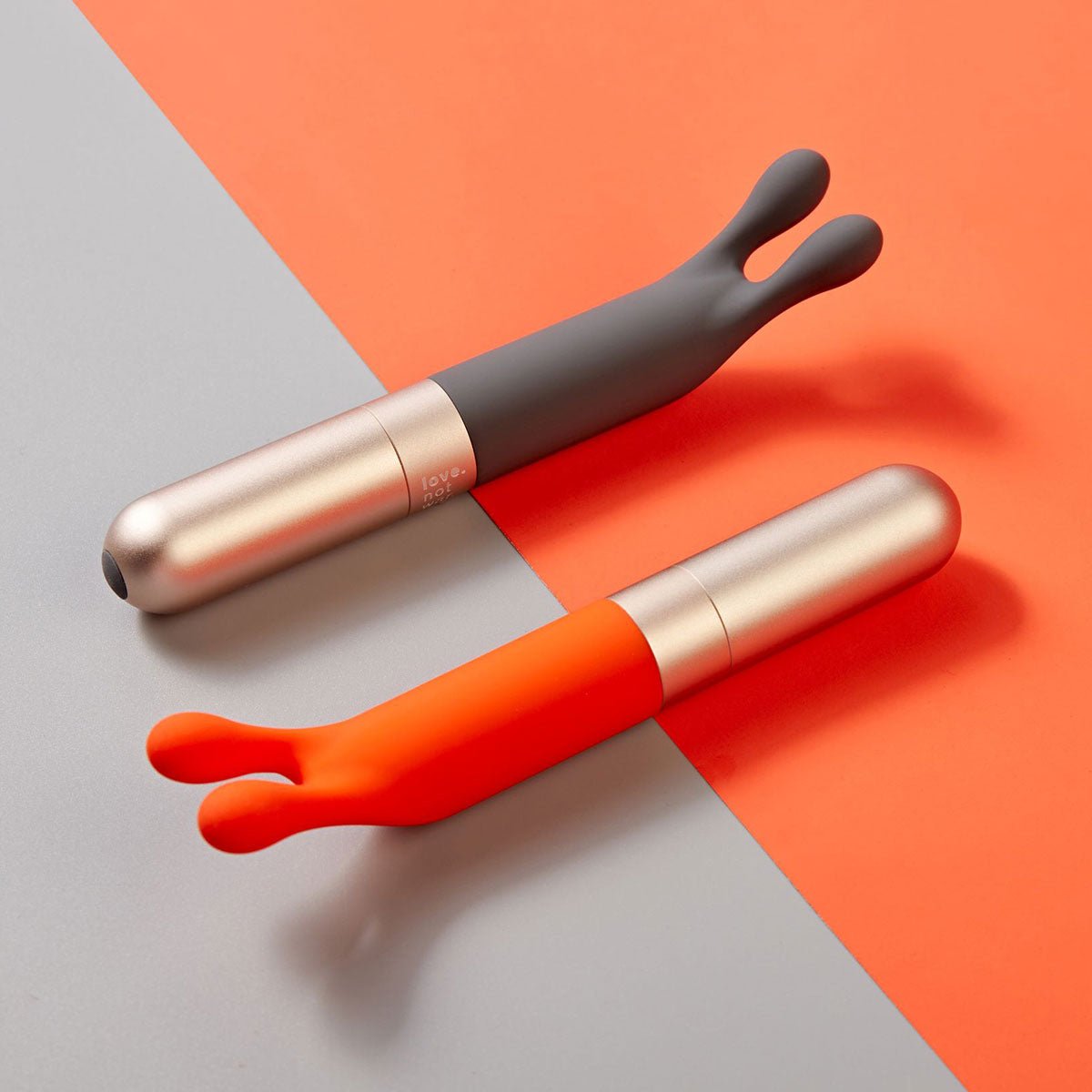Love Not War Laska External Stimulators