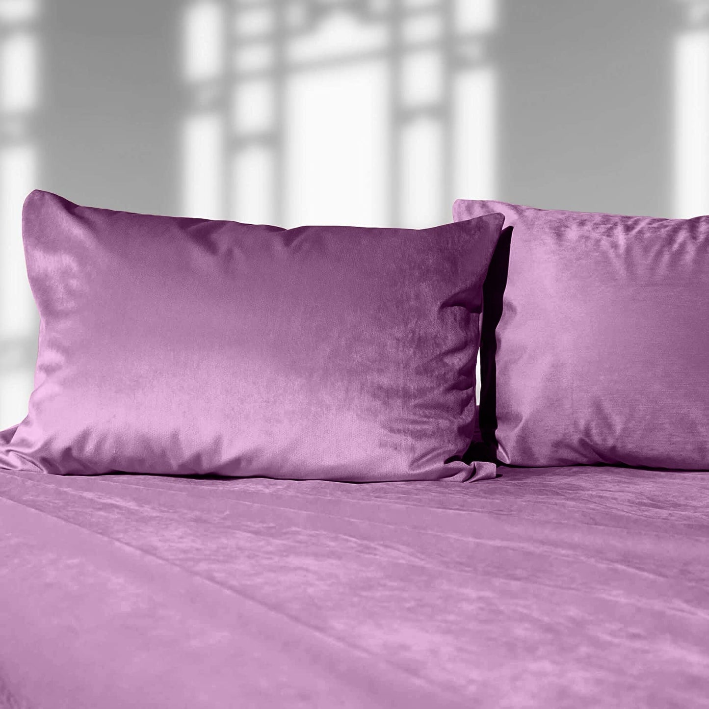 Liberator Liquid Velvet Sheet and Pillow Covers Throws